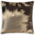 Zaha Pilow, Metallic Thread